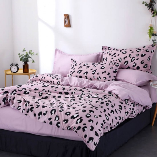 Tea Pink Soft Polyester Fabric Duvet Cover with Pillowcases and Bedsheet